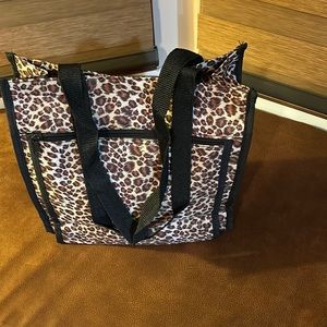 Cheetah Print Tote Bsg Zipper and Velcro Closure IInside /Outside Zipper Pockets